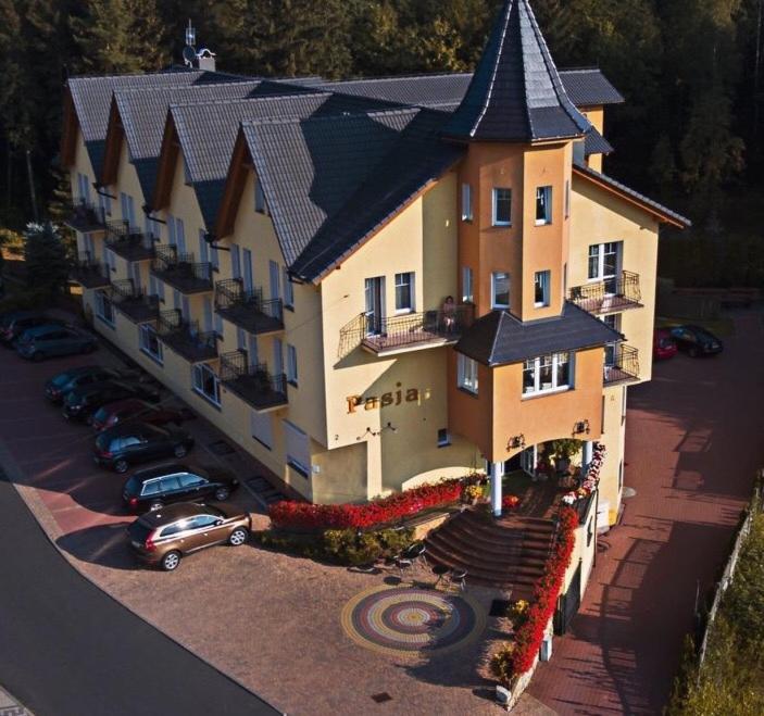 Pasja Bed & Breakfast Swieradow-Zdroj Bagian luar foto
